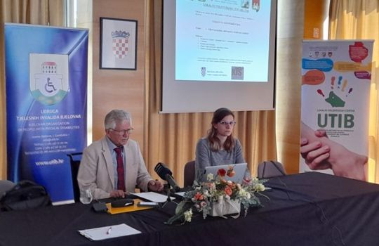 TISKOVNA KONFERENCIJA POVODOM ZAVRŠETKA PRVE GODINE PROGRAMA  „LOKALNI VOLONTERSKI CENTAR UTIB“